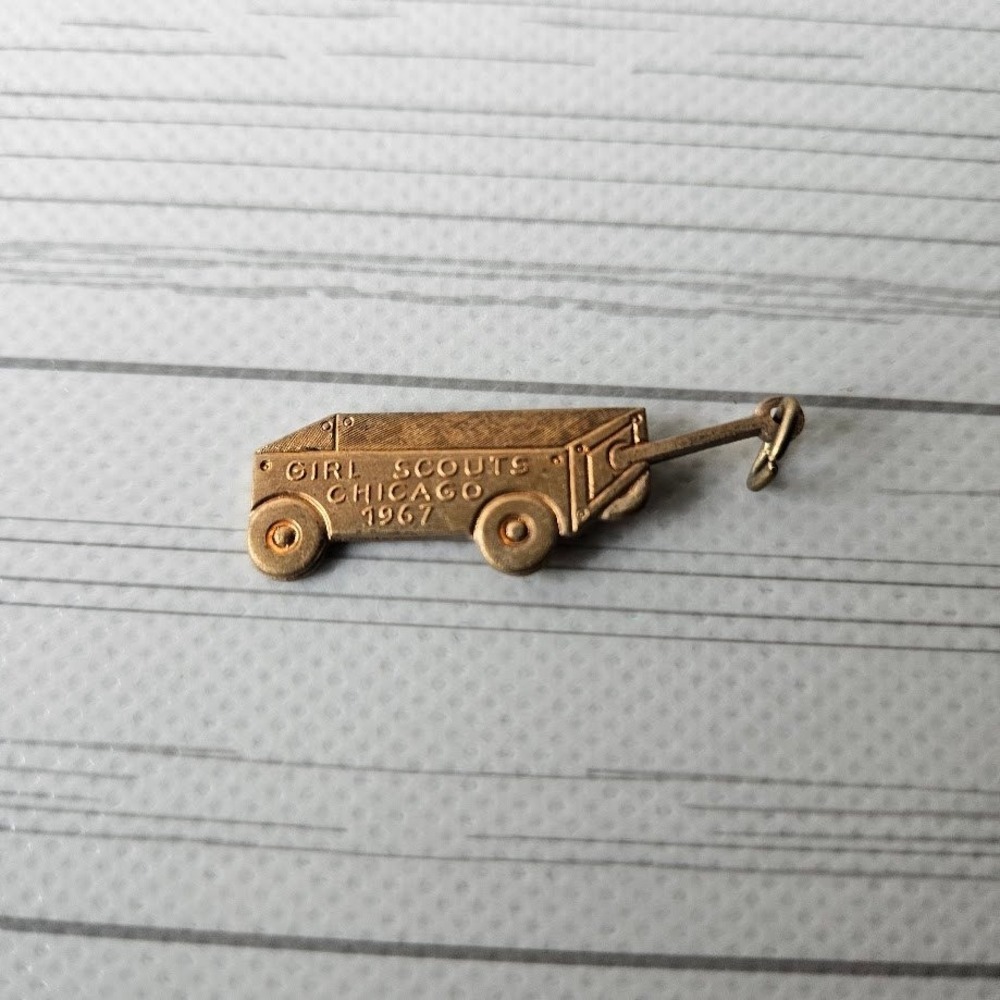 Girl Scouts Wagon Charm Gold Plated Vintage Chicago 1967 Collectible
